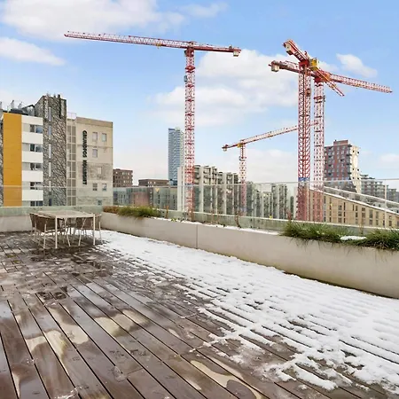 Presidential With Incredible Balcony Apartment