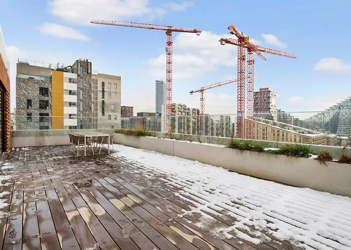 Presidential With Incredible Balcony דירה